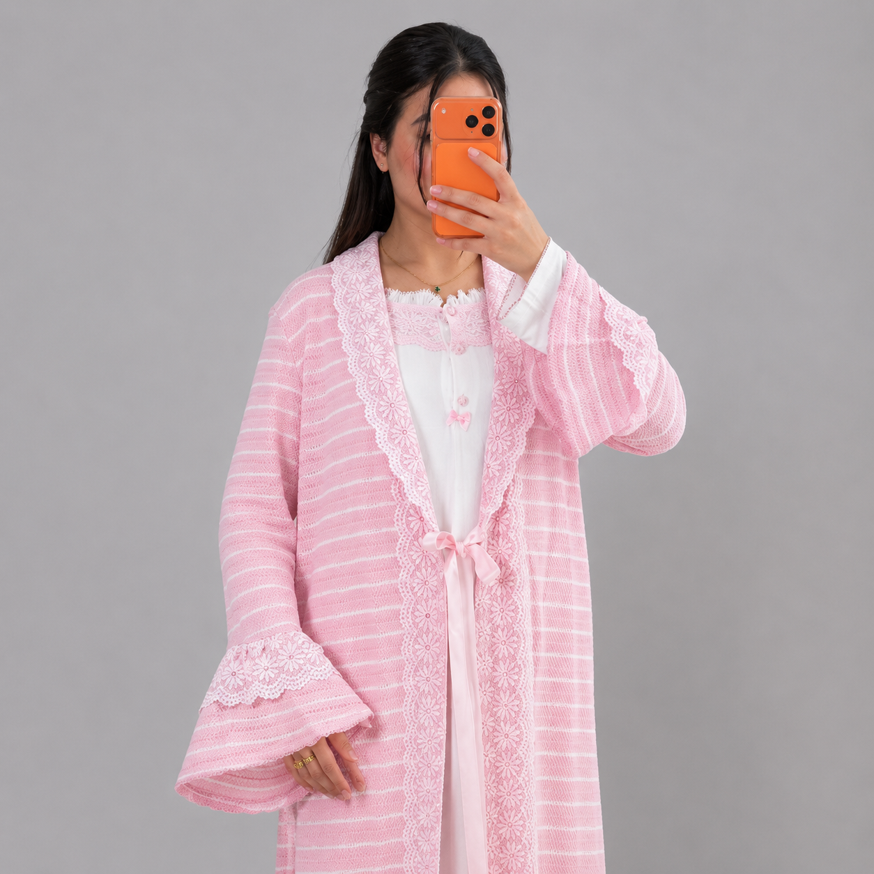 Ensemble de Nuit 2 Pièces Rosa – Peignoir Long & Dentelle