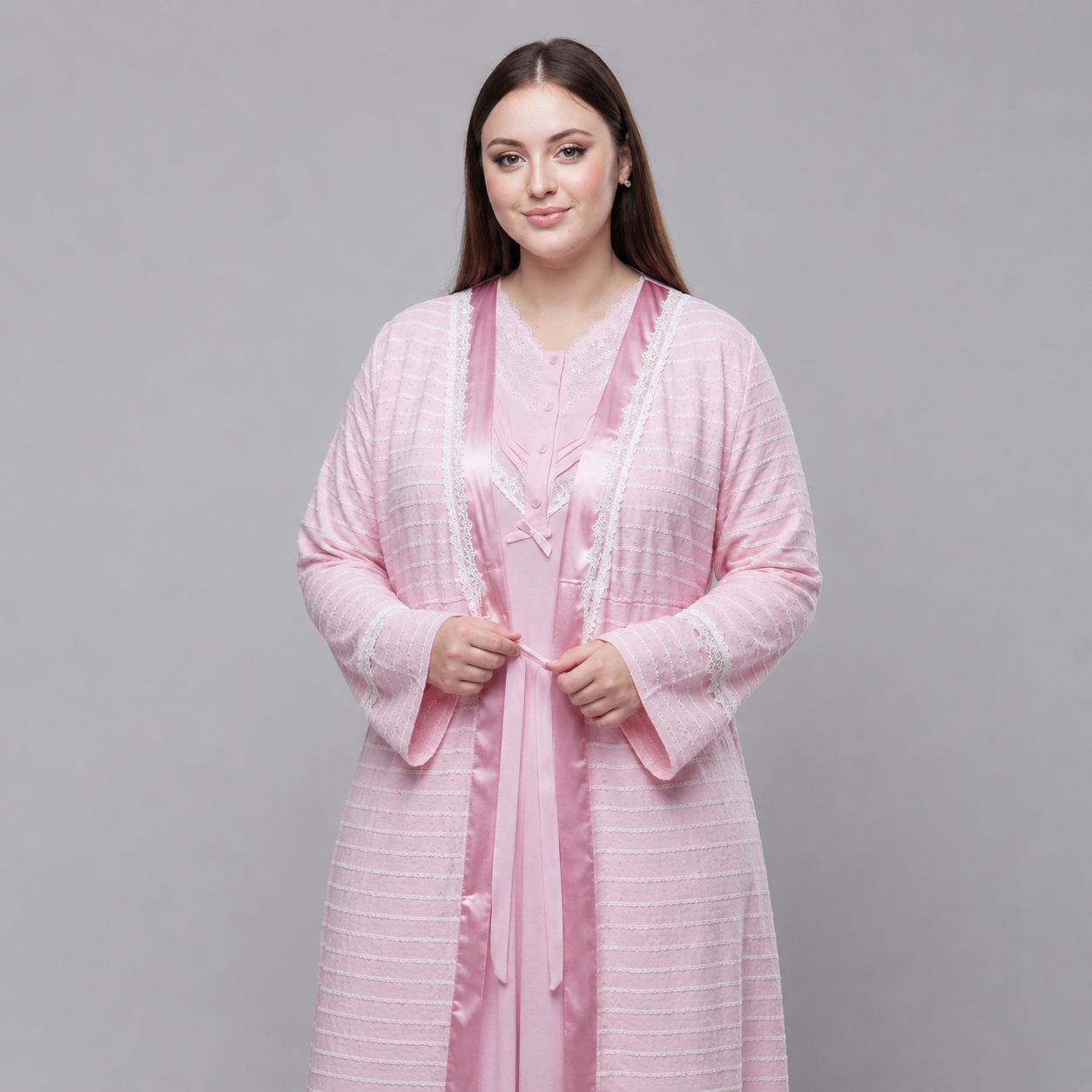 Ensemble de Nuit 2 Pièces Rosa – Peignoir Long & Dentelle