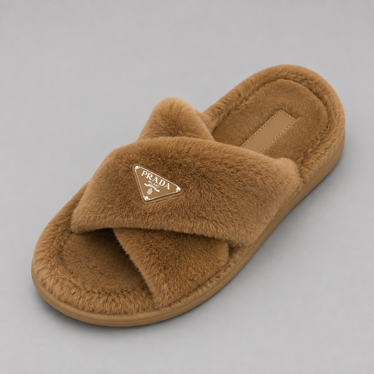 Pantoufles Femme Fourrées – Brides Croisées & Confort